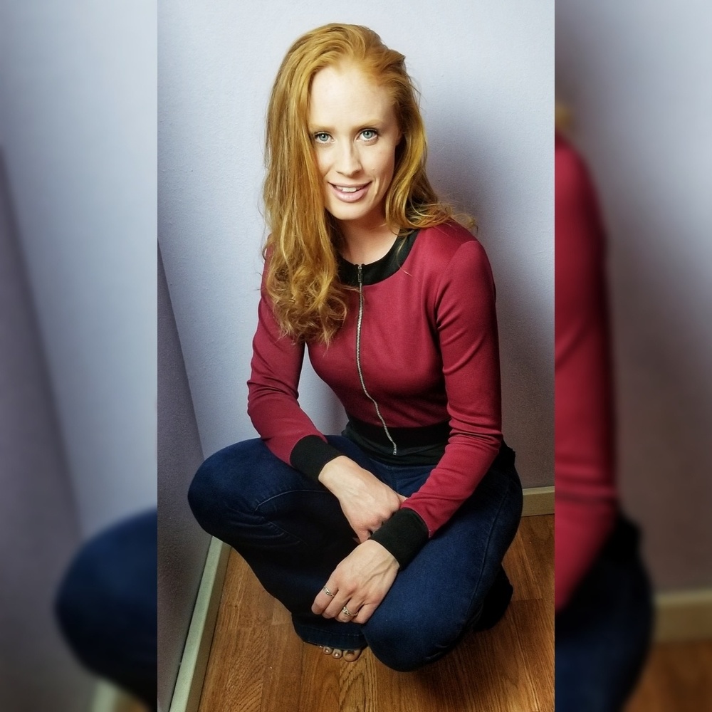 Burgundy Windsor Zip-up Blouse
